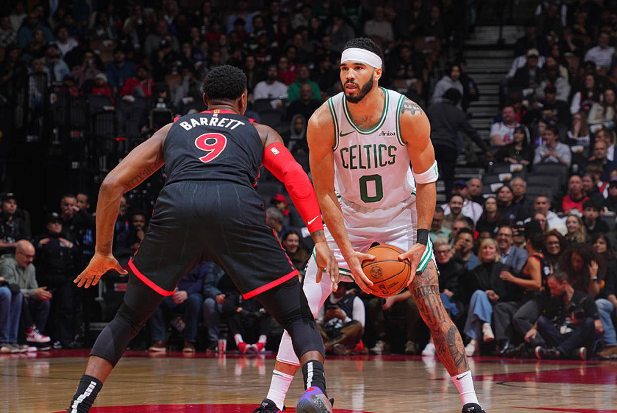 九游体育入口-塔图姆迎来五赛季出色发挥，FPX观众热烈欢呼！-九游体育入口